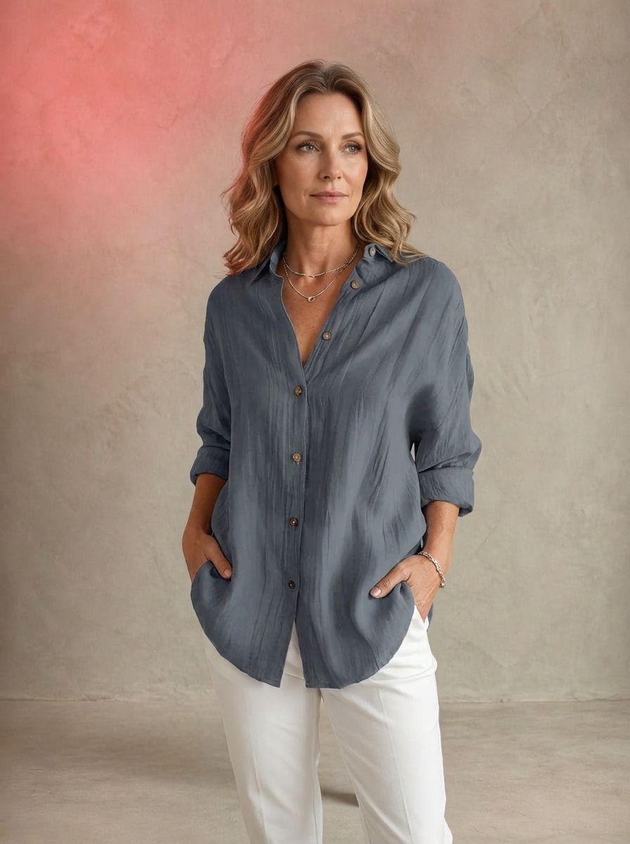 Lily - Elegant Pleated Blouse